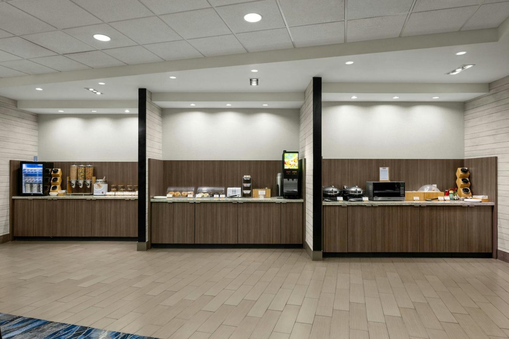 Fairfield Inn & Suites By Marriott Москоу Экстерьер фото