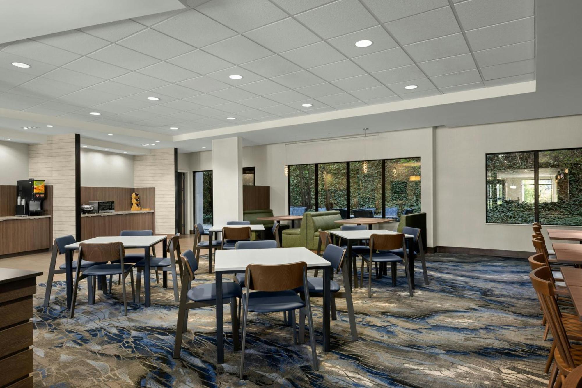Fairfield Inn & Suites By Marriott Москоу Экстерьер фото