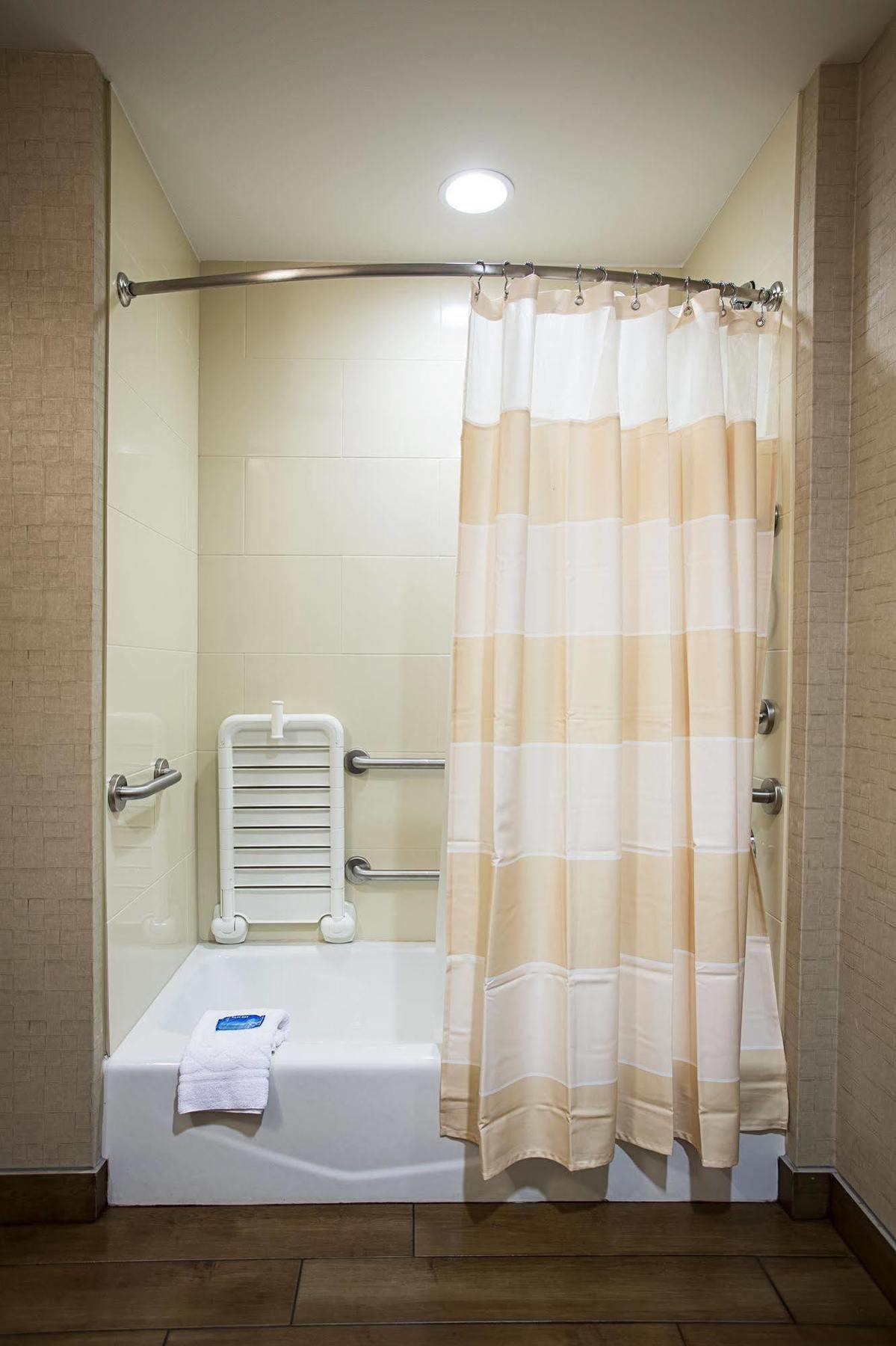 Fairfield Inn & Suites By Marriott Москоу Экстерьер фото